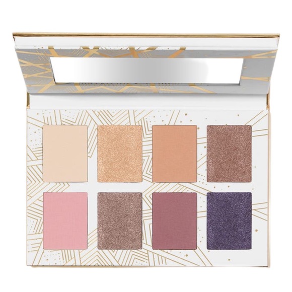 ✨🆕💖BOBBI BROWN OPALESCENT DREAM EYESHADOW PALETTE💖 - Picture 3 of 12